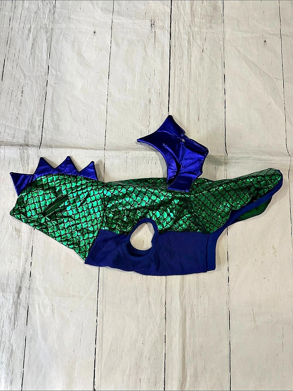 Pet Costume Mermaid Dragon Green Blue purple Size Medium New without tags
